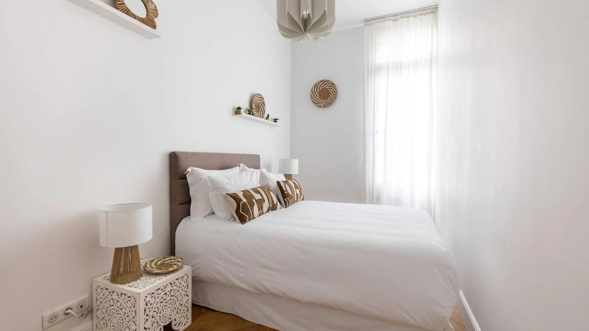 Luxury - 5br-10p - Trocadero Apartment